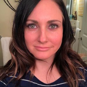 Meet your Posher, Briana